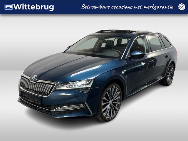Skoda SUPERB Combi 1.4 TSI iV Laurin & Klement / AUTOMAAT/ PANO/ TREKHAAK/ DIGITAL DASH/ MEMORY SEAT/ LEDER/ CRUISE/ SMARTLINK/ 360 CAMERA/ NAVI/ CLIMA/ STOELVERWARM- EN VERKOELING