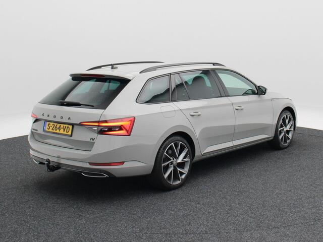 Skoda SUPERB Combi 1.4 TSi 218 Pk iV Sportline Business | Trekhaak | Stoelverwarming | CarPlay | Camera | Cruise Control | Navigatie | Full LED | 19 Inch | 91.754 Km !!