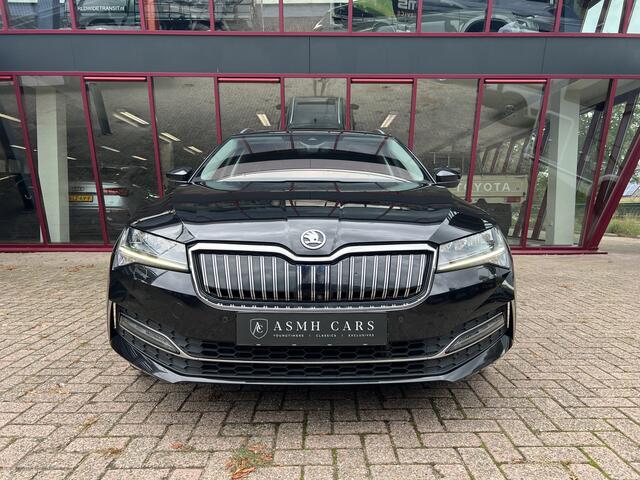 Skoda SUPERB Combi 1.4 TSI iV Business Edition Plus | Leder | Trekhaak | ACC | Pano | Stuur/Stoelverw. | Memory | Virtual | 360 Camera |