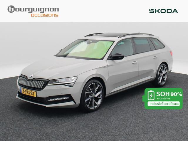 Skoda SUPERB Combi 1.4 TSi iV 218 Pk Sportline Business Automaat | Carplay | Panoramadak | Matrix LED | Elektrische Stoelen | Parkeersensoren | 19 Inch | 92.386 Km!!