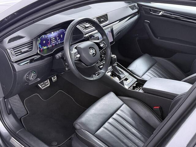 Skoda SUPERB Combi 1.4 TSI iV Sportline Business Laurin & Klement | BOMVOL! | Panoramadak | Trekhaak | Lederen Bekleding!!