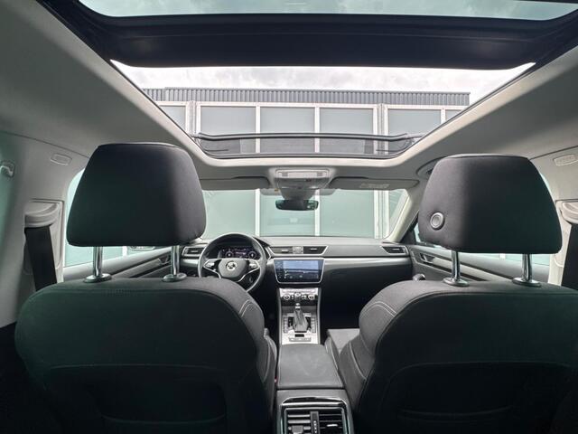 Skoda SUPERB Combi 1.4TSI iV 218pk Style | Pano | 360 Camera | Trekhaak