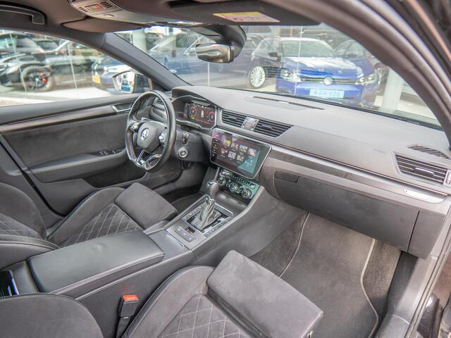 Skoda SUPERB Combi 1.4 TSI iV Sportline Business | BTW | Elc trekhaak | Dealer onderhouden