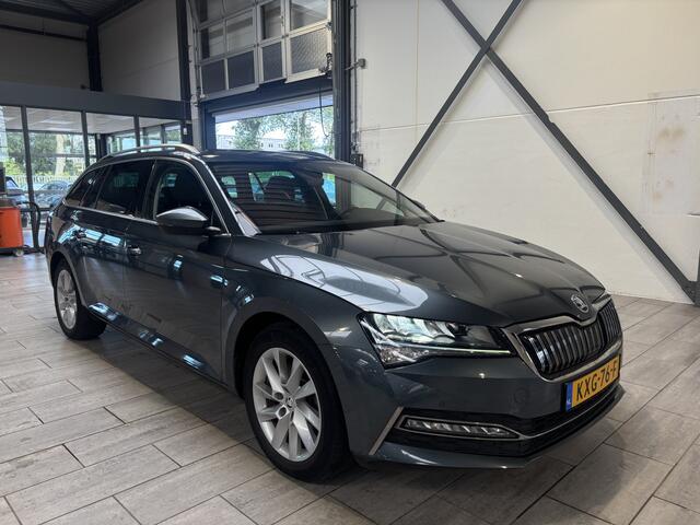 Skoda SUPERB Combi 1.4 TSI iV 218pk Business Edition | Trekhaak | Elekr. verstelbare memory seat | Camera | Cruise | Clima |