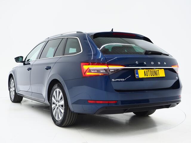 Skoda SUPERB Combi 1.4 TSI iV Style | Panoramadak | Leder | Trekhaak | Stoelkoeling | 360 | Memory | Keyless | Carplay