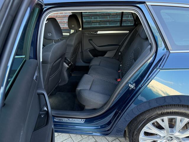 Skoda SUPERB Combi 1.4 TSI ACT Style Business