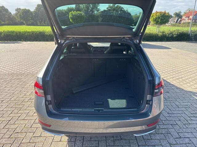 Skoda SUPERB 2.0 TDI DSG SPORTLINE PANO-DAK/TREKHAAK/360CAM/ELEK-KLEP/ACC/STOELVERW