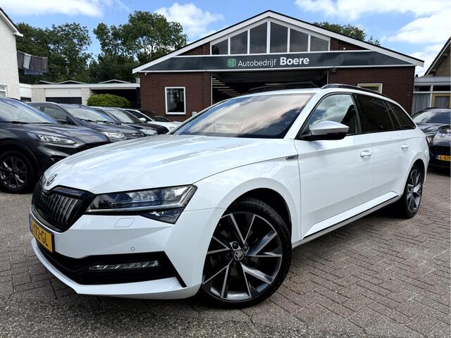 Skoda SUPERB Combi 1.4 TSI iV Sportline Business Panoramadak, Trekhaak