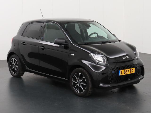 Smart EQ FORFOUR Essential 18 kWh | Lederen bekleding | Climate Control | Elekt. Pakket | Cruise control | LED-Dagrijverlichting | 24 Mnd. Certified garantie! |