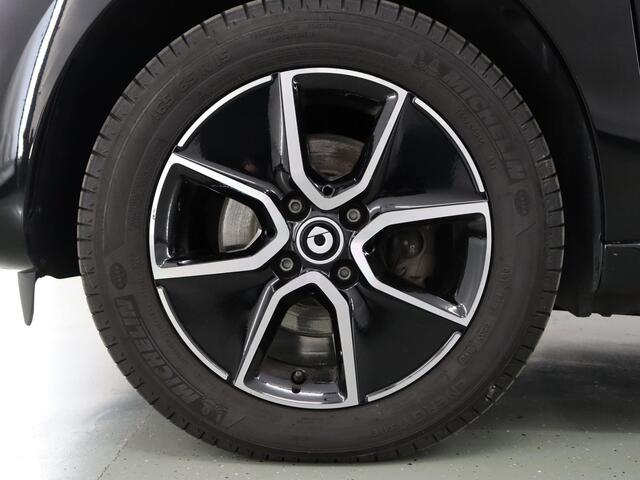 Smart EQ FORFOUR Essential 18 kWh | Lederen bekleding | Climate Control | Elekt. Pakket | Cruise control | LED-Dagrijverlichting | 24 Mnd. Certified garantie! |