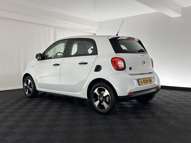 Smart EQ FORFOUR Business Solution 18 kWh [ 3-Fase ] (INCL.BTW) *FULL-LEATHER | AIRCO | CURISE | COMFORT-SEATS | 15''ALU*