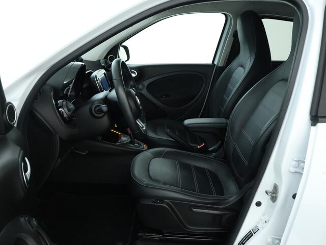 Smart EQ FORFOUR Comfort PLUS I Exclusive Pack | Winterpakket | JBL soundsystem | Navigatie | DAB | Parkeerpakket |