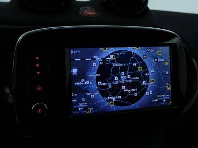 Smart EQ FORFOUR Comfort PLUS I Exclusive Pack | Winterpakket | JBL soundsystem | Navigatie | DAB | Parkeerpakket |