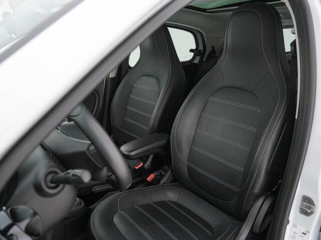 Smart EQ FORFOUR Business Solution 18 kWh [ 3-Fase ] (INCL.BTW) *PANO | FULL-LEATHER | NAVI-FULLMAP | CAMERA | AIRCO | COMFORT-SEATS | 16''ALU*