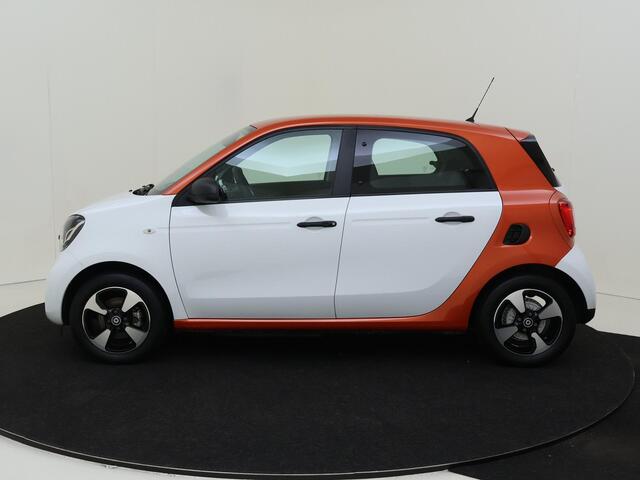 Smart EQ FORFOUR Business Solution 18 kWh | Cruise Control | Climate Control | DAB