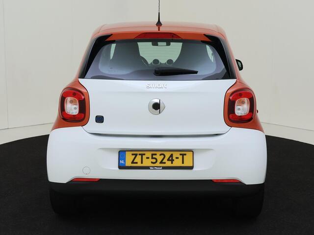 Smart EQ FORFOUR Business Solution 18 kWh | Cruise Control | Climate Control | DAB