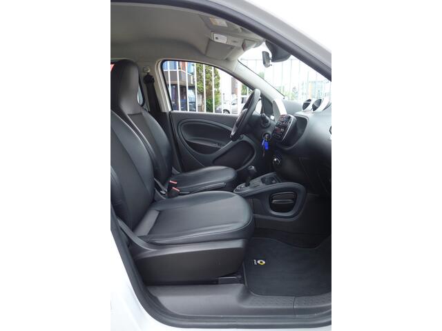 Smart EQ FORFOUR Business Solution 18 kWh