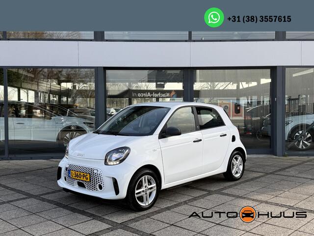 Smart EQ FORFOUR Essential 18 kWh | 89% SOH | LMV | Leder |