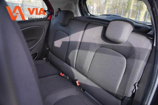 Smart EQ FORFOUR Comfort PLUS | Camera | Airco | Lichtmetaal | PDC |