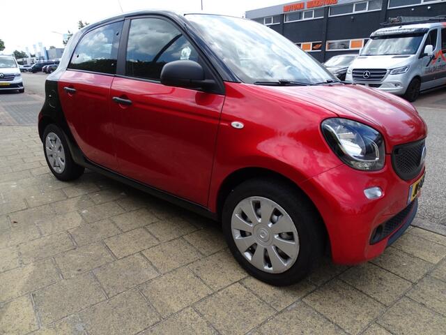 Smart FORFOUR 1.0 PURE-97263 Km-Airco-Blth-Usb-Cruise