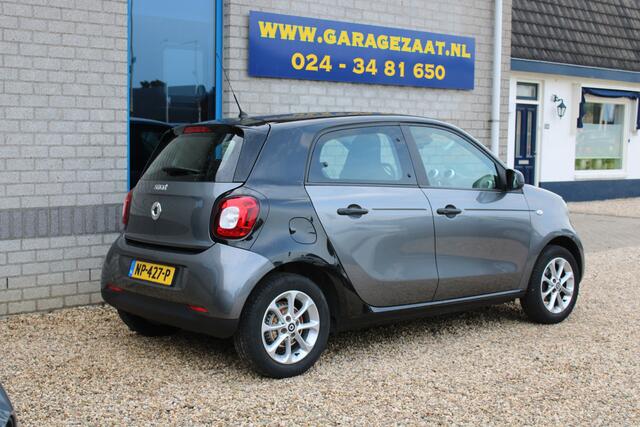 Smart FORFOUR 1.0 Automaat Airco Hoge instap