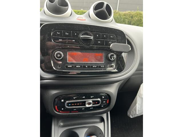 Smart FORFOUR 1.0 Pure Automaat