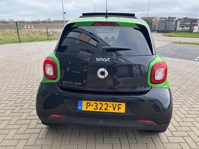 Smart FORFOUR electric drive pure 18 kWh ELEKTRISCH VOUWDAK / LEER !