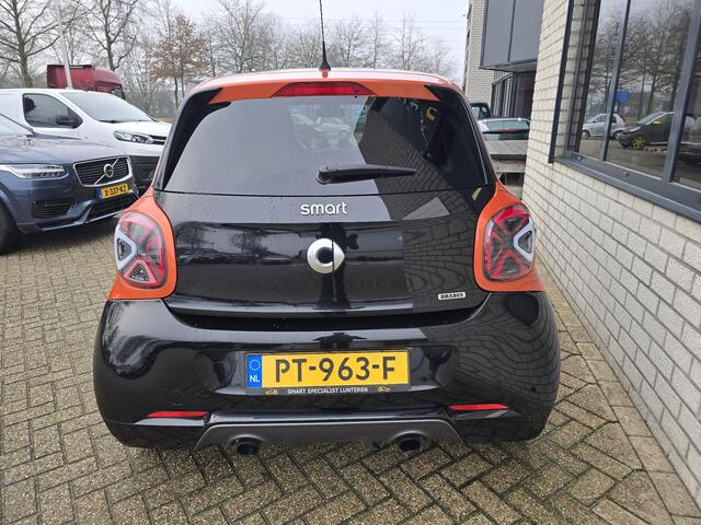 Smart FORFOUR 1.0 T BRABUS Xclusive