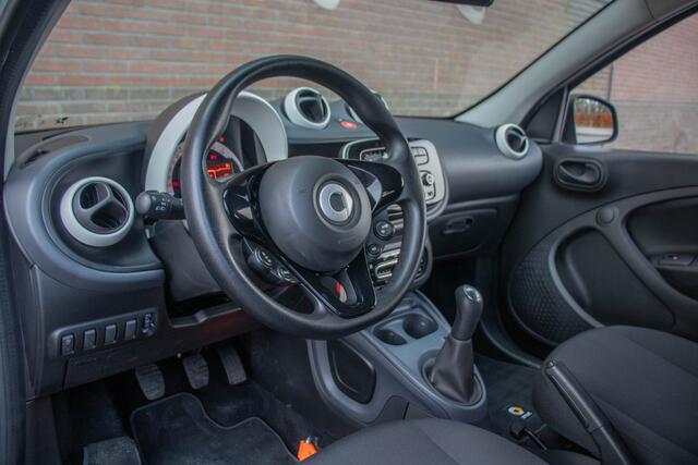Smart FORFOUR 1.0 Business Solution, Origineel NL, Climate control, Bluetooth, Cruise control, LED.