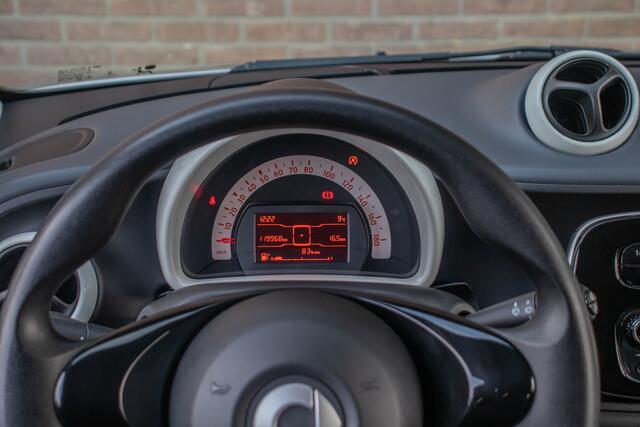 Smart FORFOUR 1.0 Business Solution, Origineel NL, Climate control, Bluetooth, Cruise control, LED.
