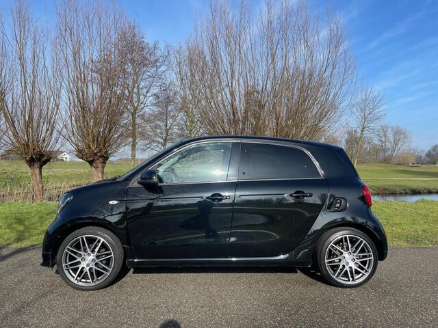 Smart FORFOUR 1.0 T BRABUS Xclus.