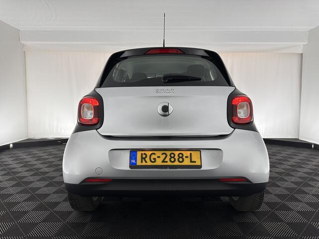 Smart FORFOUR electric drive Business Solution 18 kWh Aut. *LEATHER | AIRCO | CRUISE | COMFORT-SEATS | 15''ALU*