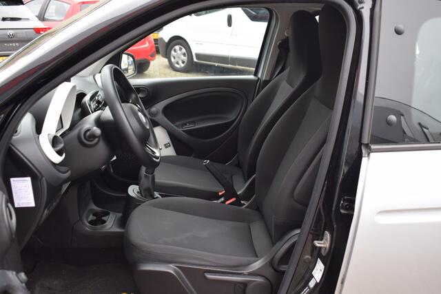 Smart FORFOUR 1.0 Business Solution//Airco//5drs//Two tone!