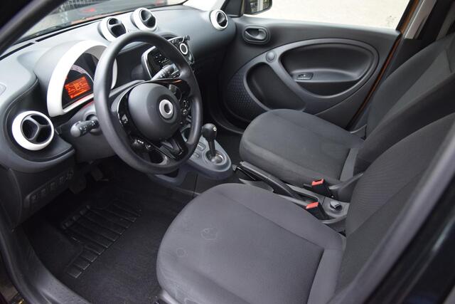 Smart FORFOUR 1.0 Pure
