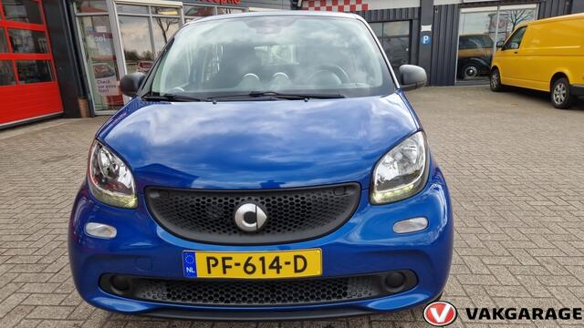 Smart FORFOUR 1.0 Pure