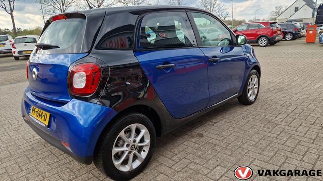 Smart FORFOUR 1.0 Pure