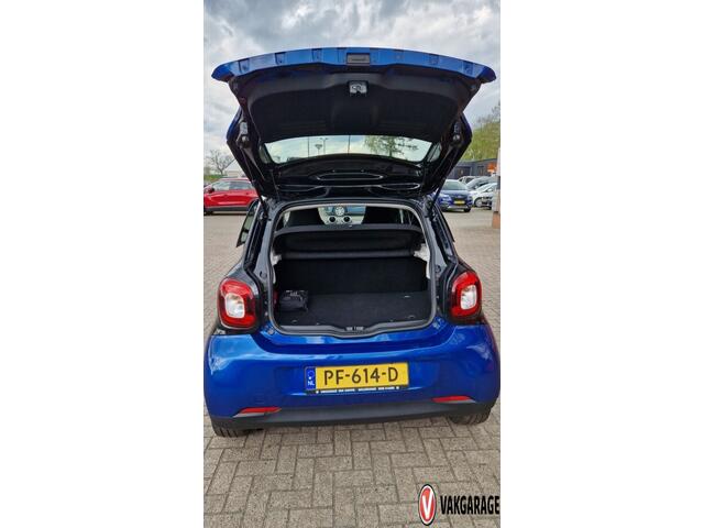 Smart FORFOUR 1.0 Pure
