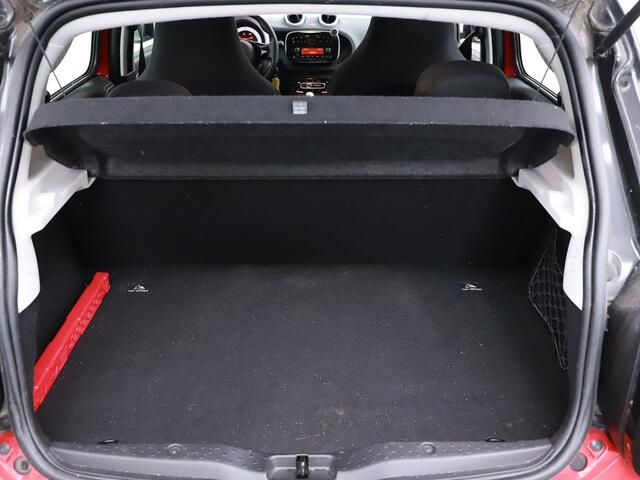 Smart FORFOUR 1.0 Business Solution bj 2018 km 42.000 Airco,14Inch,Cv,Radio/cd