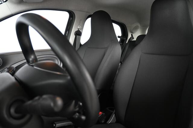 Smart FORFOUR 1.0 Business Solution Clima Elektrisch Pakket LED Rijklaarprijs Inruil Mogelijk!