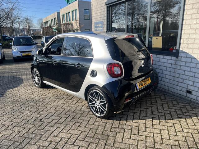 Smart FORFOUR 1.0 T BRABUS