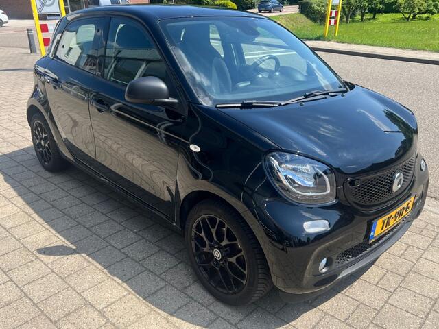 Smart FORFOUR 1.0 T PASSION