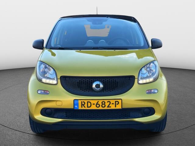 Smart FORFOUR 1.0 Pure | Comfort pack | Cool & audio