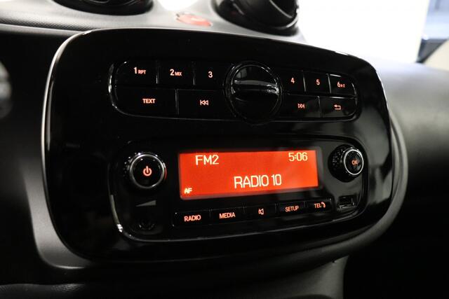 Smart FORTWO EQ Comfort 60KW | A/C Climate | Cruise | Stoel verw. | ¤ 10.950,- Incl. BTW