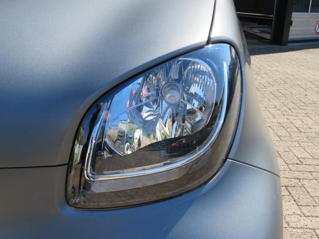 Smart FORTWO EQ Comfort / 160KM NEDC / Matt / Stoelverw. / FABRIEKS garantie