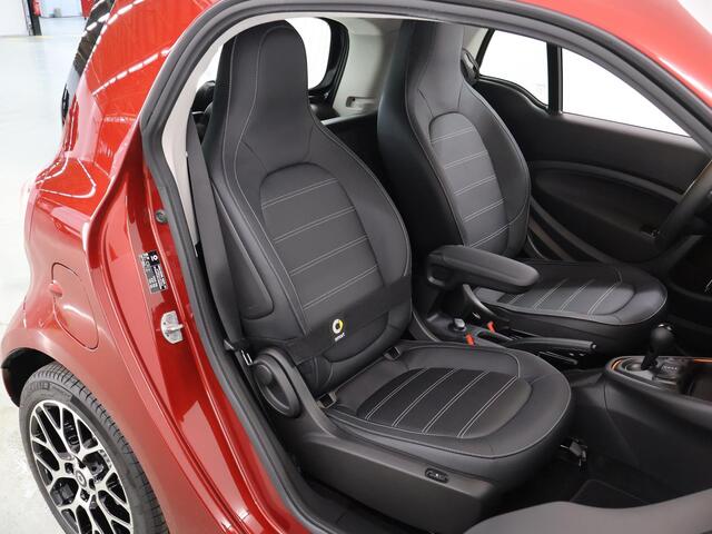 Smart FORTWO EQ comfort plus EQ Comfort PLUS 18 kWh Smart fortwo EQ comfort plus EQ Comfort PLUS | Bodypanels in carmine RED (metallic)