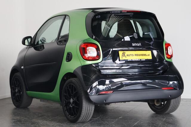 Smart FORTWO electric drive edition greenflash passion 18 kWh / Clima / Bluetooth / Cruisecontrol / LMV