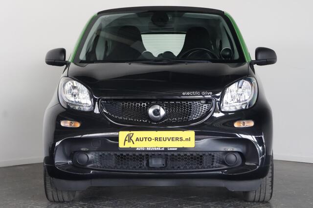 Smart FORTWO electric drive edition greenflash passion 18 kWh / Clima / Bluetooth / Cruisecontrol / LMV