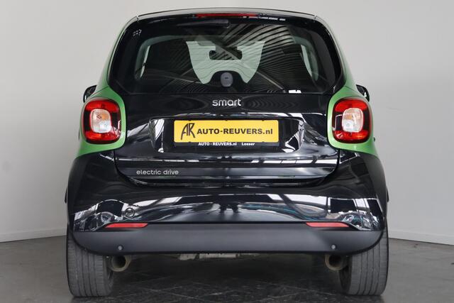 Smart FORTWO electric drive edition greenflash passion 18 kWh / Clima / Bluetooth / Cruisecontrol / LMV