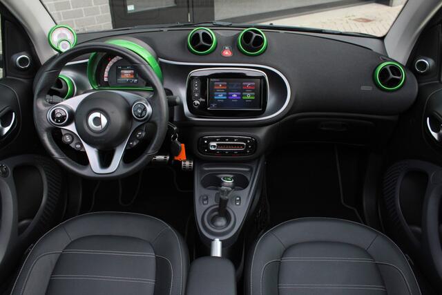 Smart FORTWO Cabrio Electric Drive Prime 18 kWh Brabus / Carplay / JBL / N.A.P.