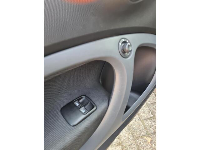 Smart FORTWO cabrio 1.0 Turbo BRABUS Xclusive Cabrio garantie!